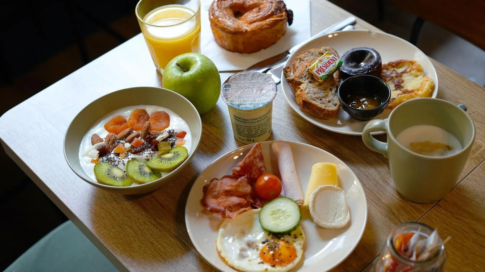 Western Le Montparnasse Hotel 3*